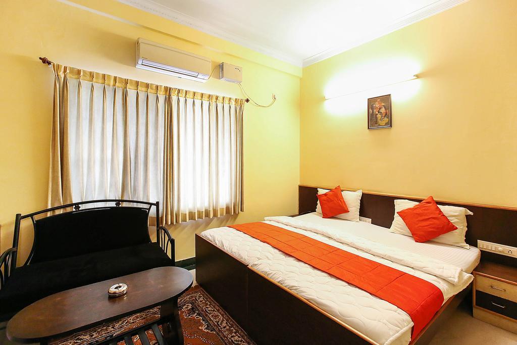 Oyo 4606 Hotel Maple Green Suites Bangalore Room photo