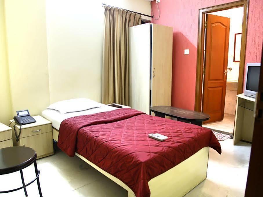 Oyo 4606 Hotel Maple Green Suites Bangalore Exterior photo
