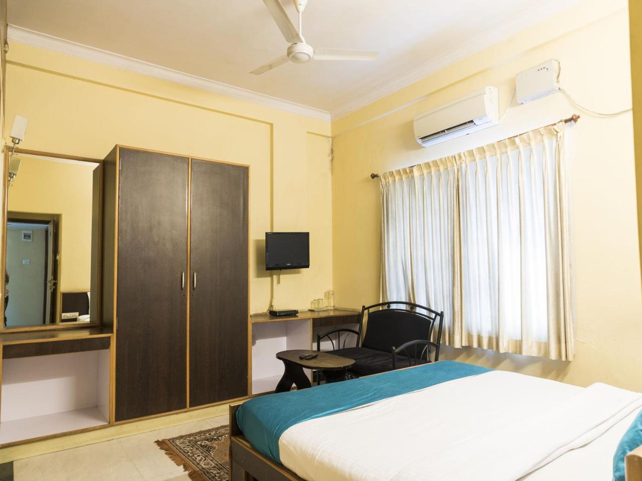 Oyo 4606 Hotel Maple Green Suites Bangalore Exterior photo